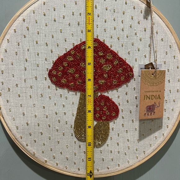 Mushroom embroidered hoop  - Picture 6 of 8